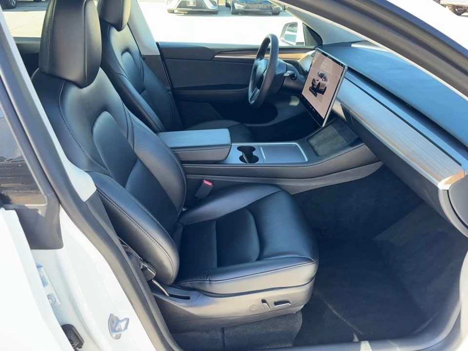 2023 Tesla Model Y - Image 11 of 20