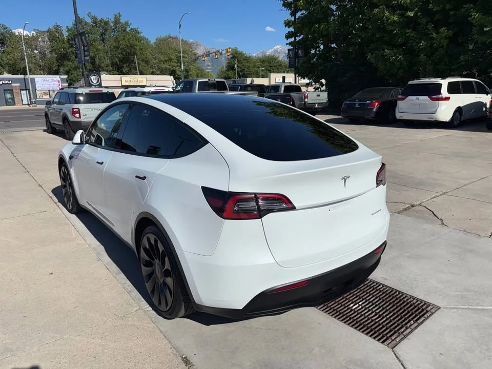 2023 Tesla Model Y - Image 6 of 20