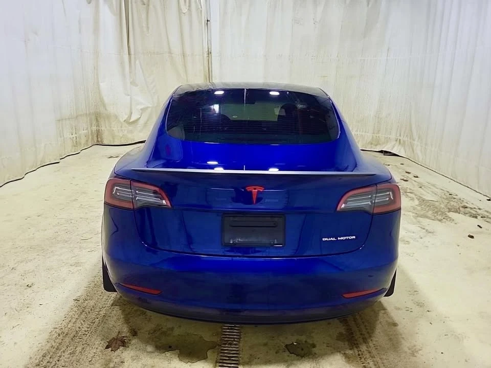 2023 Tesla Model 3 - Image 4 of 8