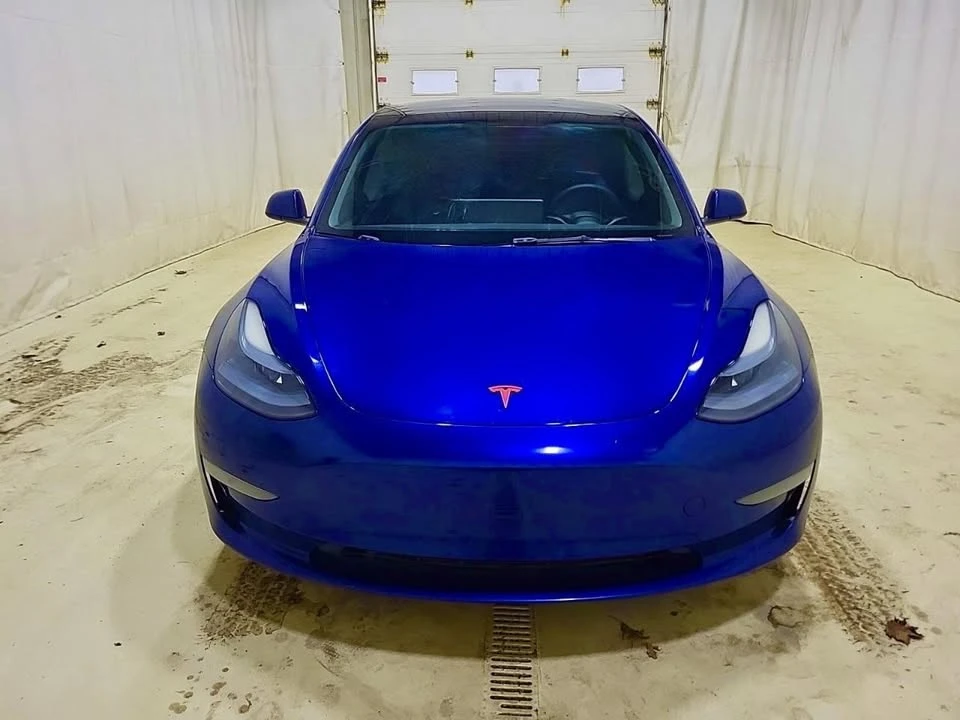 2023 Tesla Model 3 - Image 2 of 8