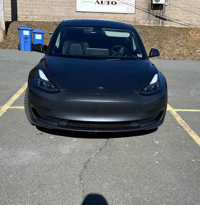 2023 Tesla Model 3 - Image 2 of 7