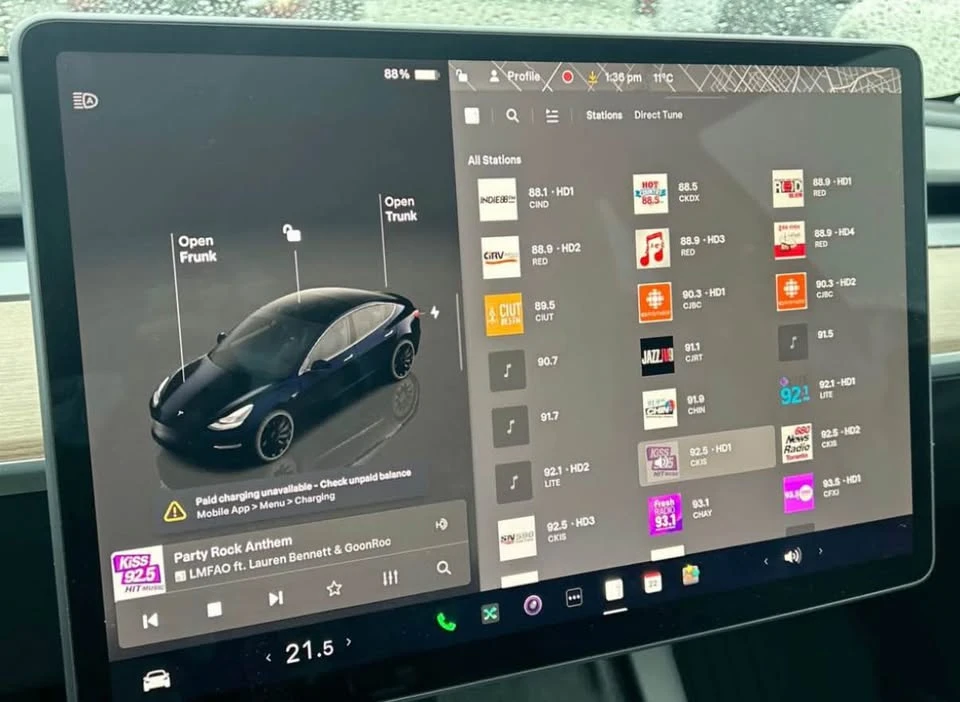 2023 Tesla Model 3 - Image 3 of 7