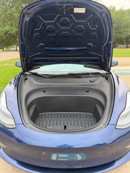 2023 Tesla Model 3 - Image 10 of 13