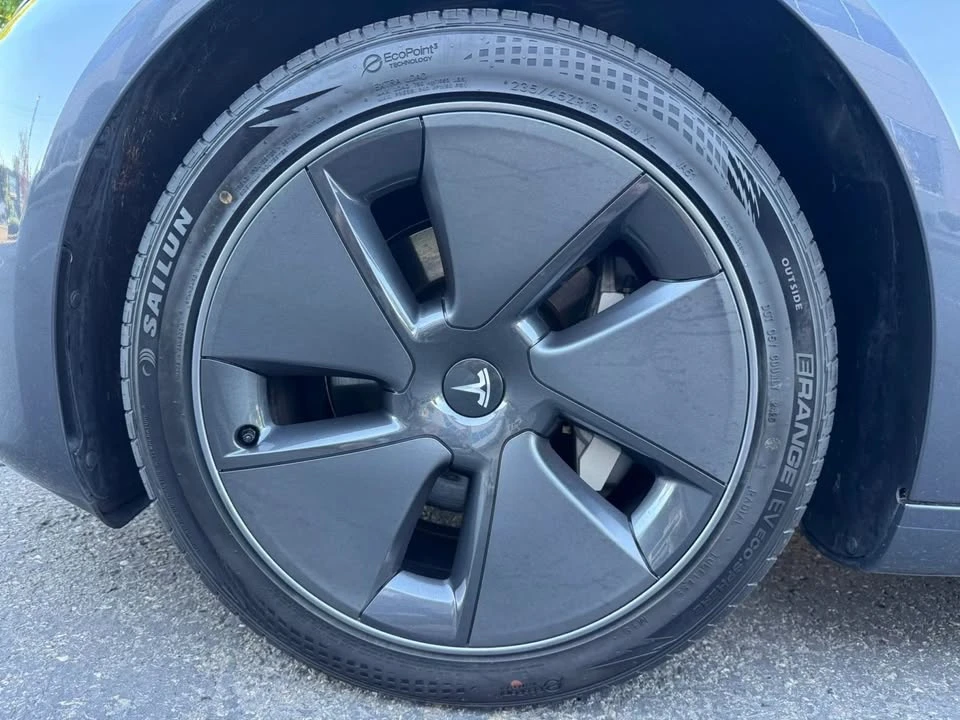 2023 Tesla Model 3 - Image 19 of 20