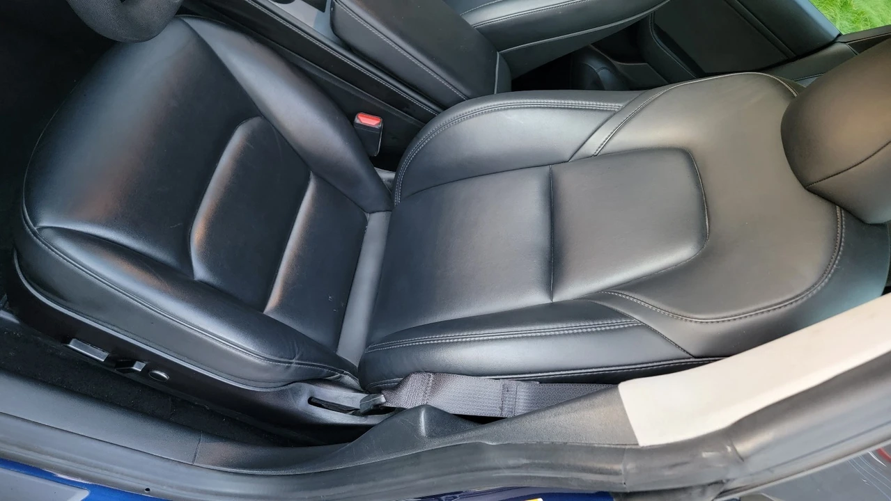 2023 Tesla Model 3 - Image 18 of 21