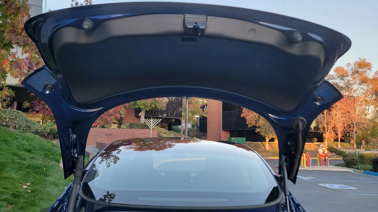 2023 Tesla Model 3 - Image 12 of 21