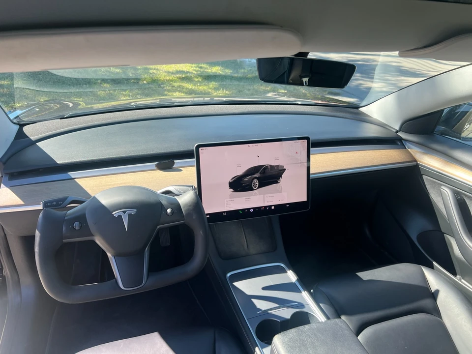 2023 Tesla Model 3 - Image 17 of 21