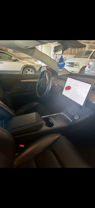 2023 Tesla Model 3 - Image 2 of 4