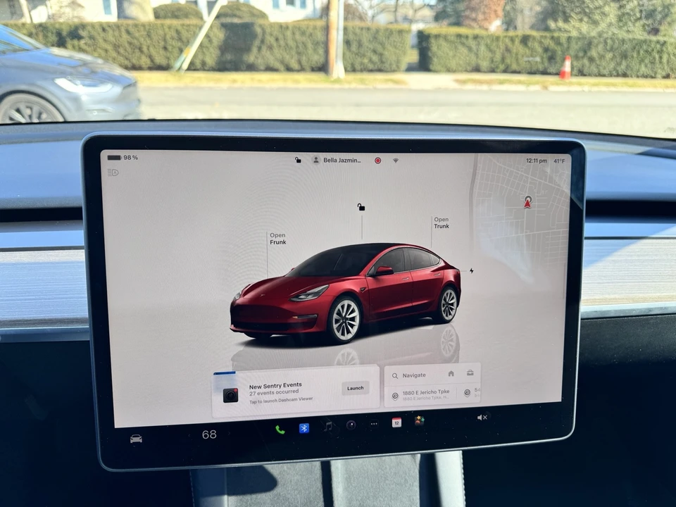 2023 Tesla Model 3 - Image 8 of 12