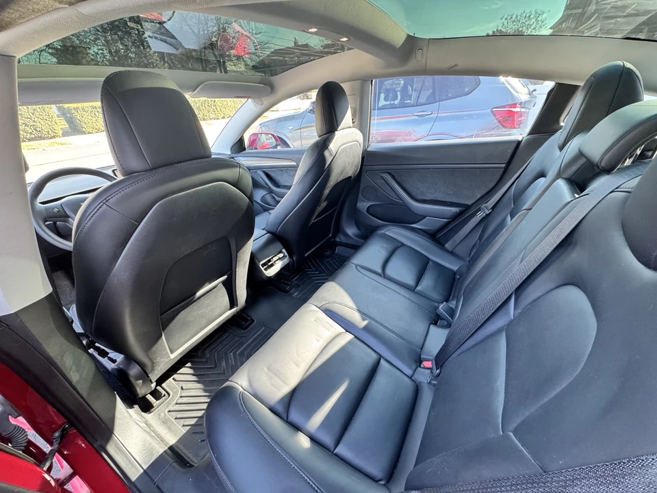 2023 Tesla Model 3 - Image 5 of 12
