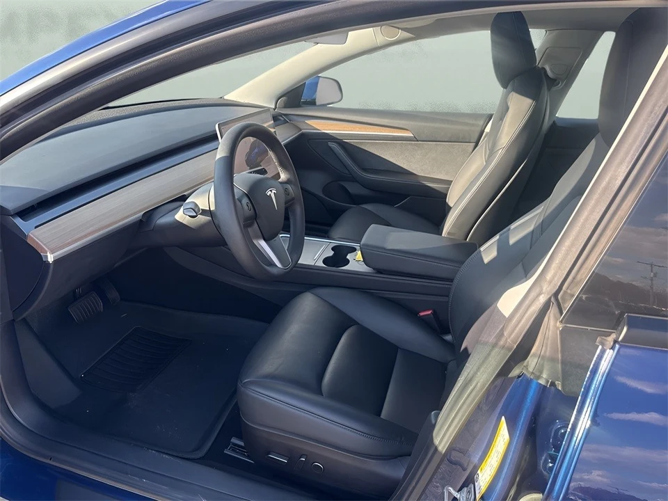2023 Tesla Model 3 - Image 9 of 21