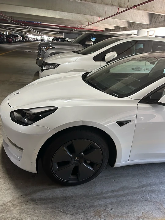 2023 Tesla Model 3 - Image 16 of 21
