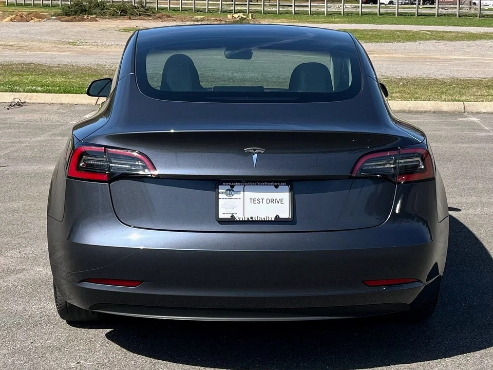 2023 Tesla Model S - Image 6 of 21