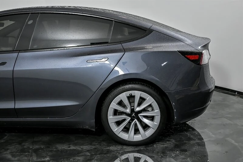 2023 Tesla Model S - Image 7 of 21