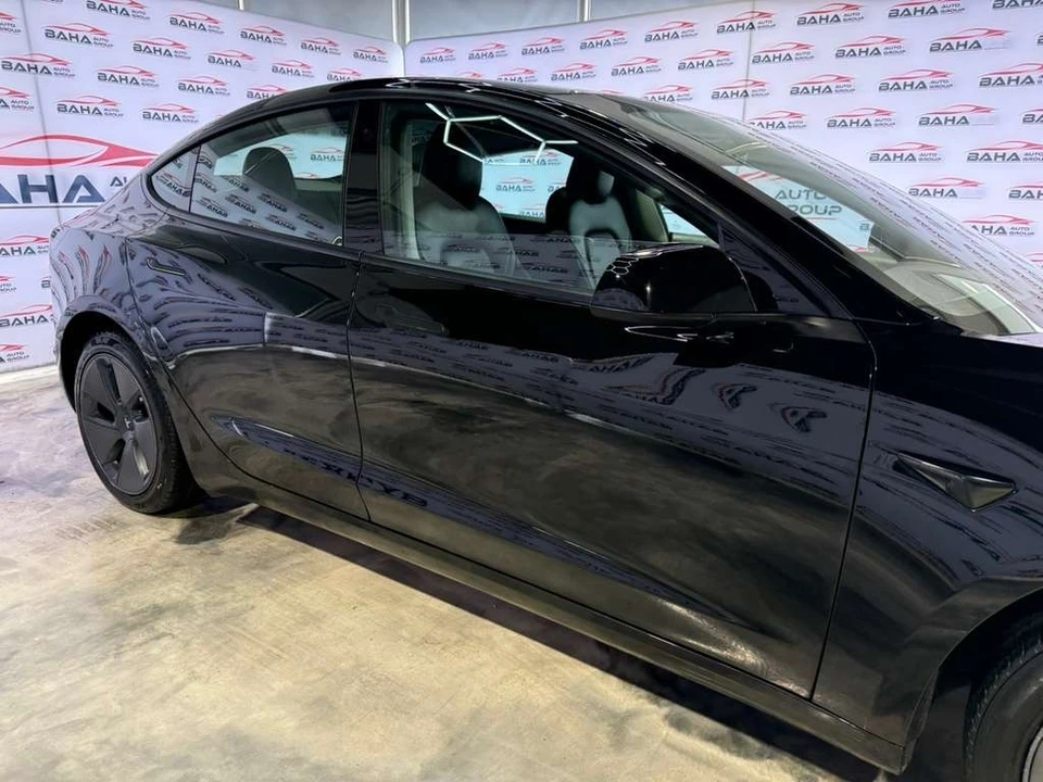 2023 Tesla Model S - Image 7 of 21