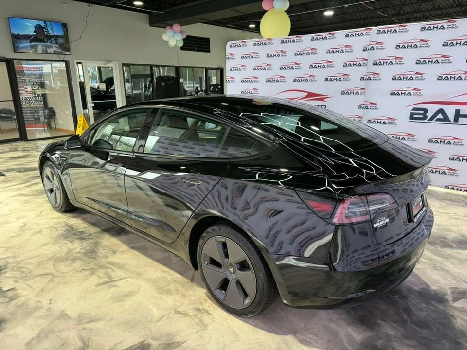 2023 Tesla Model S - Image 10 of 21