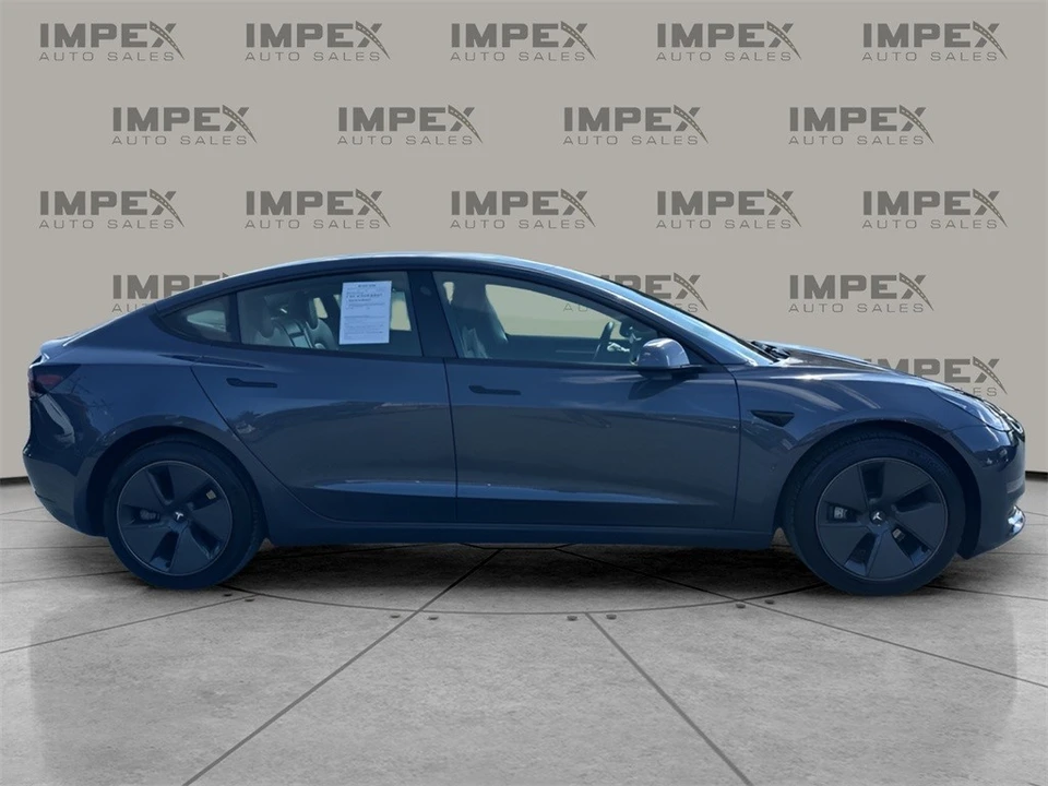 2023 Tesla Model 3 - Image 6 of 12
