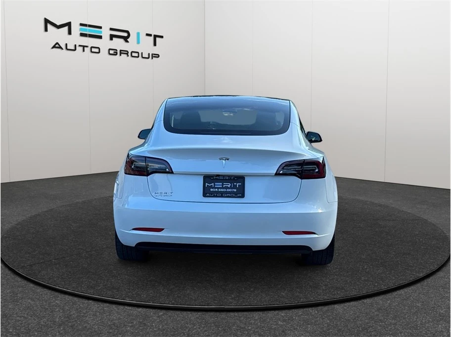 2023 Tesla Model S - Image 8 of 21