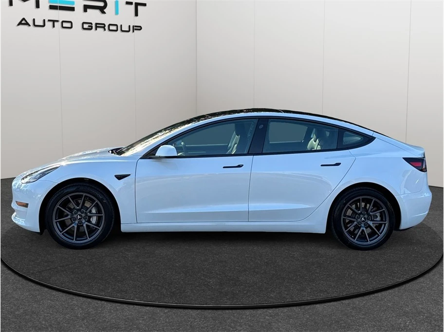 2023 Tesla Model S - Image 5 of 21