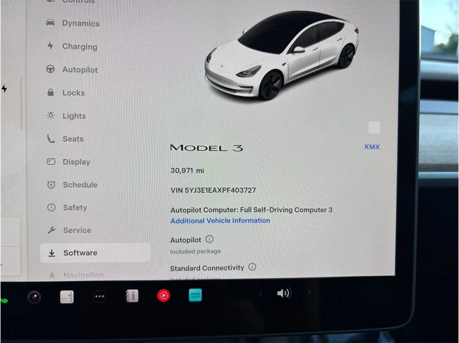 2023 Tesla Model S - Image 21 of 21