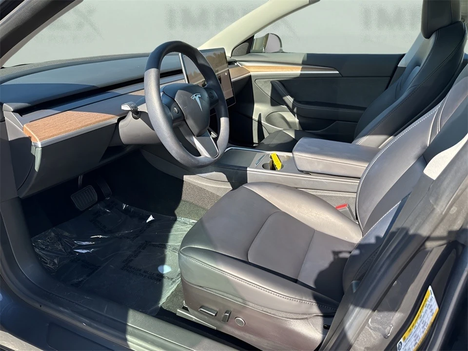 2023 Tesla Model 3 - Image 9 of 12
