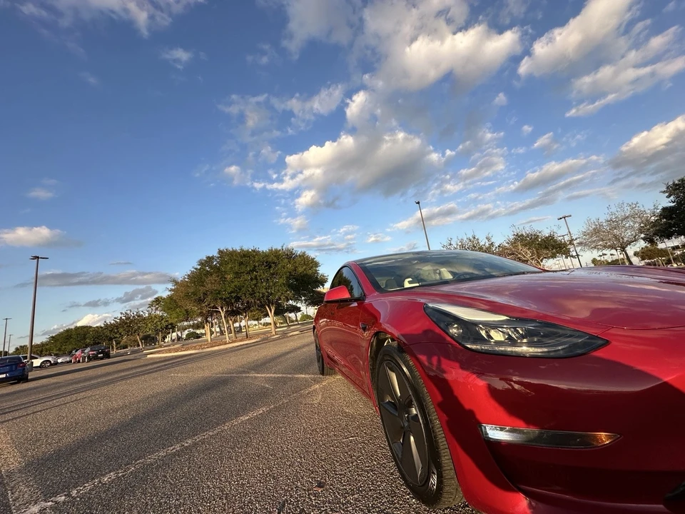 2023 Tesla Model 3 - Image 12 of 21