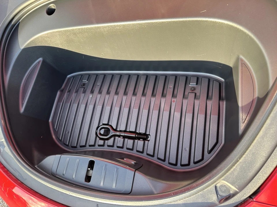 2023 Tesla Model 3 - Image 7 of 21