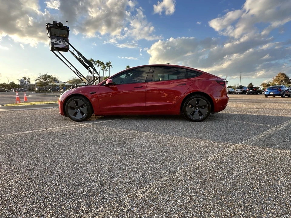 2023 Tesla Model 3 - Image 17 of 21