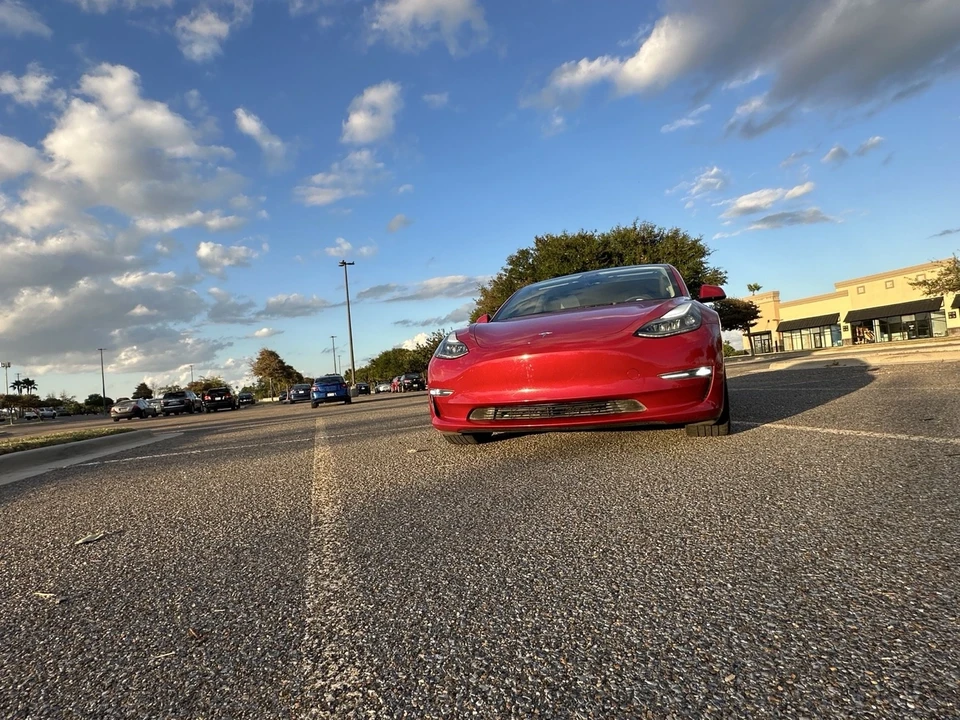 2023 Tesla Model 3 - Image 19 of 21