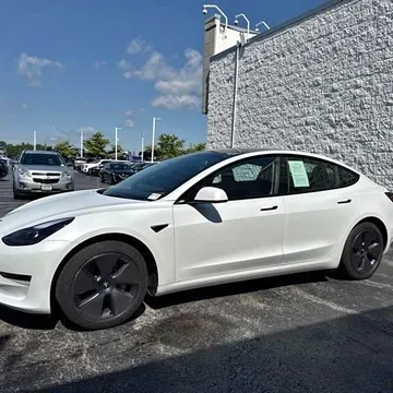 2023 Tesla Model 3 Base