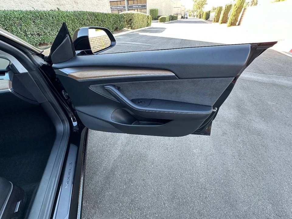 2023 Tesla Model 3 - Image 12 of 12