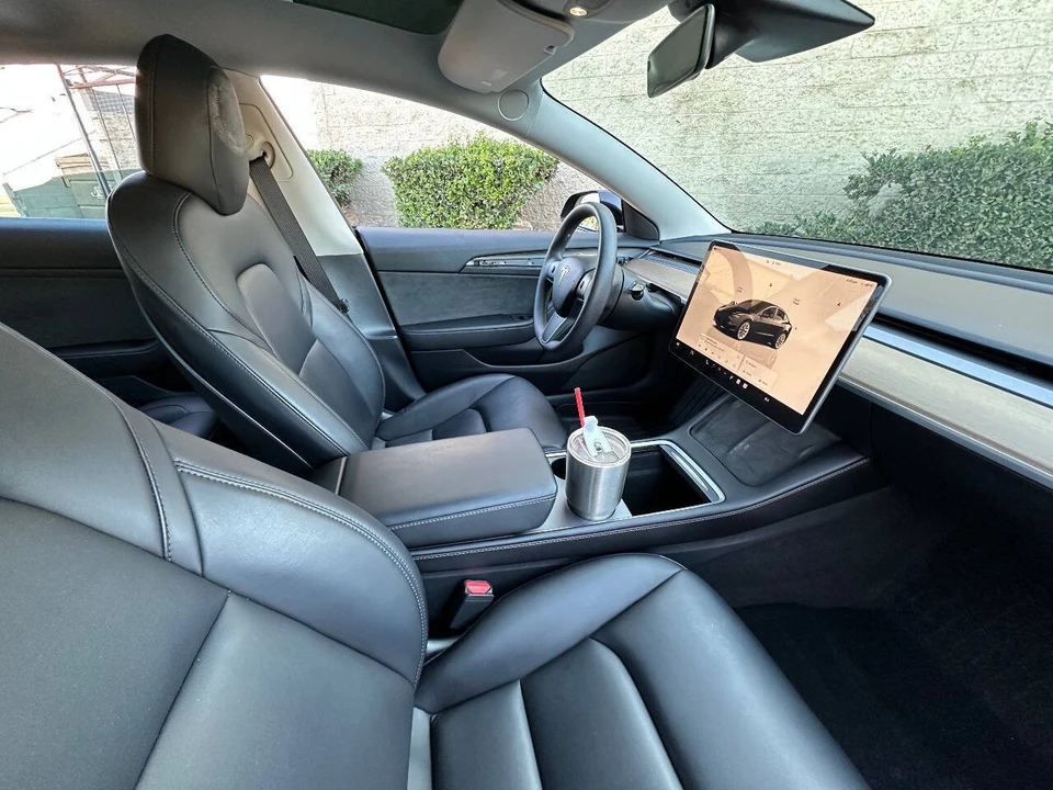 2023 Tesla Model 3 - Image 10 of 12