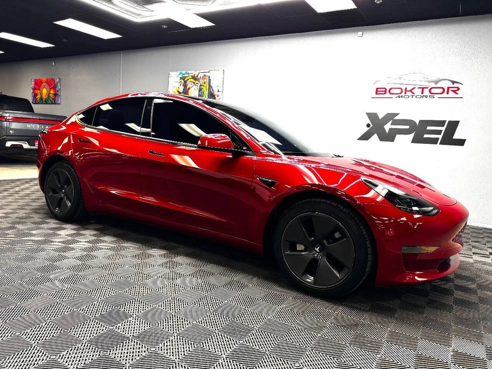 2023 Tesla Model 3 - Image 2 of 12