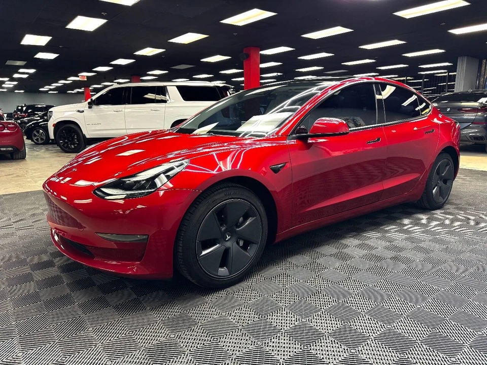 2023 Tesla Model 3 - Image 7 of 12