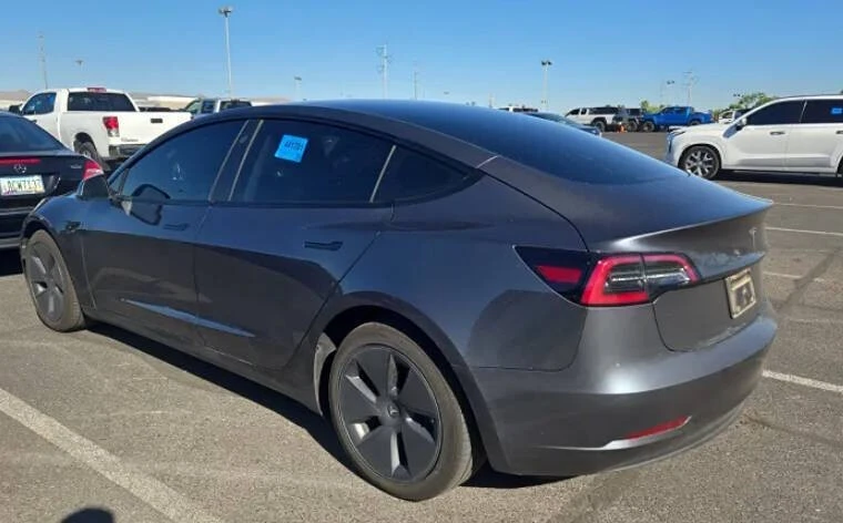 2023 Tesla Model 3 - Image 5 of 9