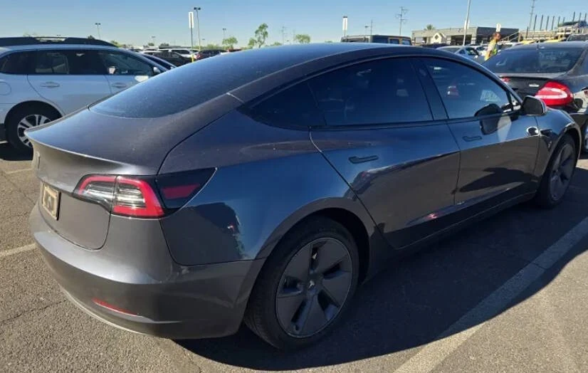 2023 Tesla Model 3 - Image 3 of 9