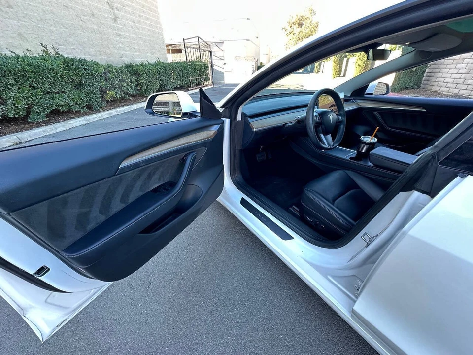 2023 Tesla Model 3 - Image 12 of 12