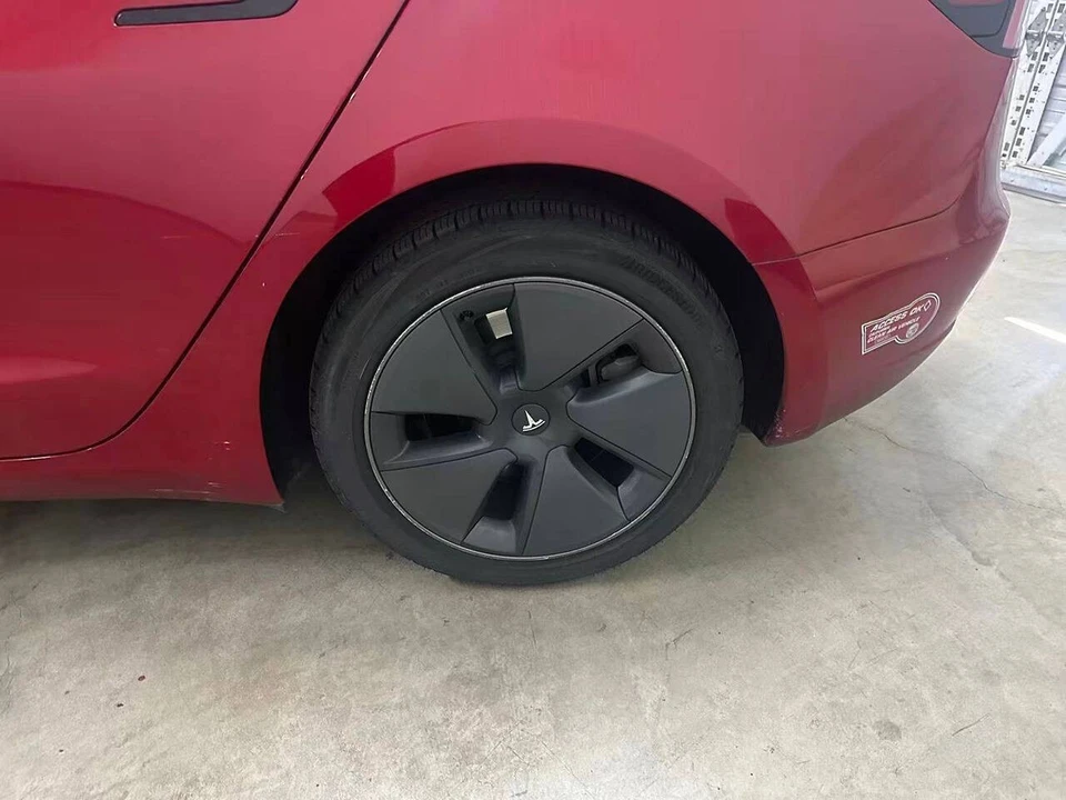 2023 Tesla Model 3 - Image 10 of 10