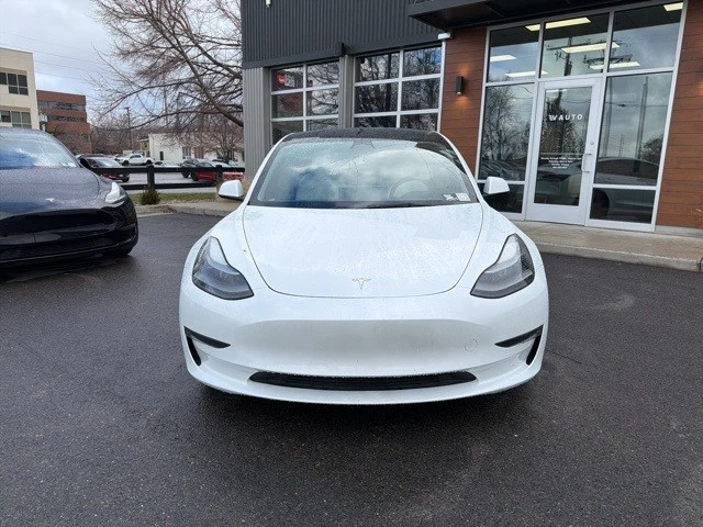 2023 Tesla Model 3 - Image 3 of 21