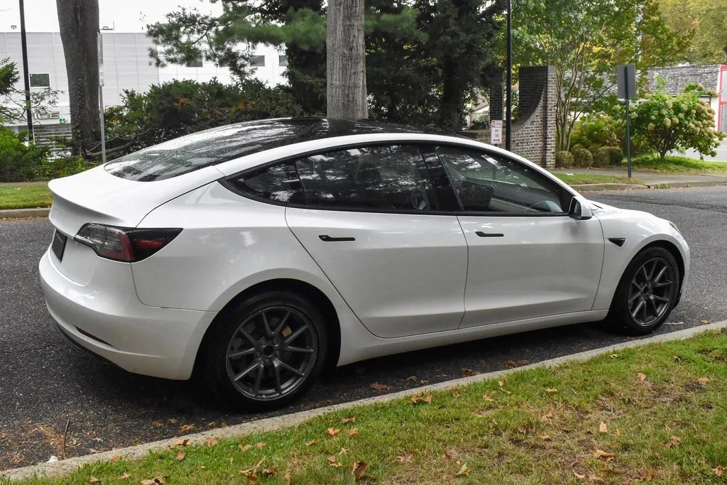 2023 Tesla Model 3 - Image 8 of 21
