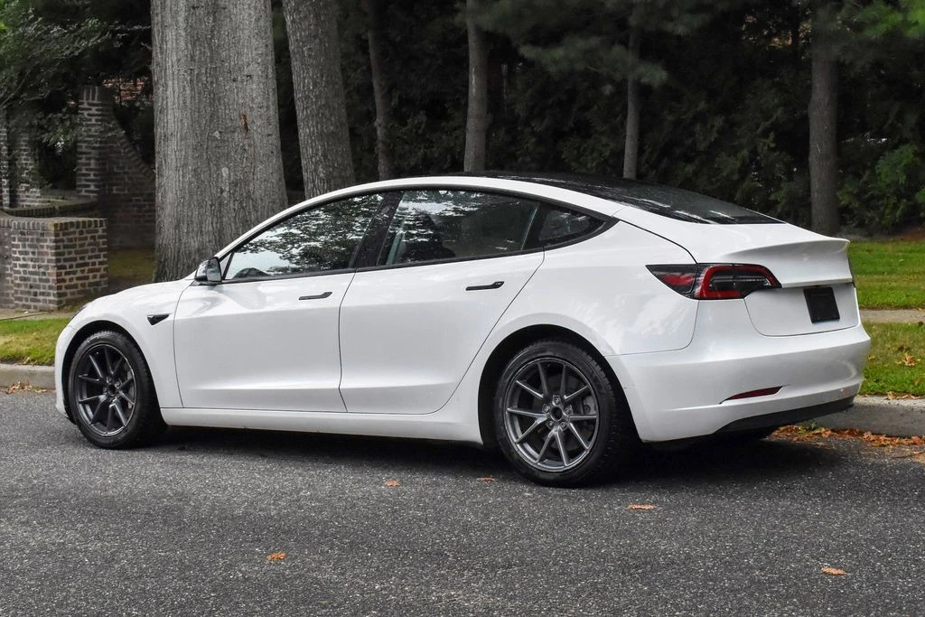 2023 Tesla Model 3 - Image 6 of 21