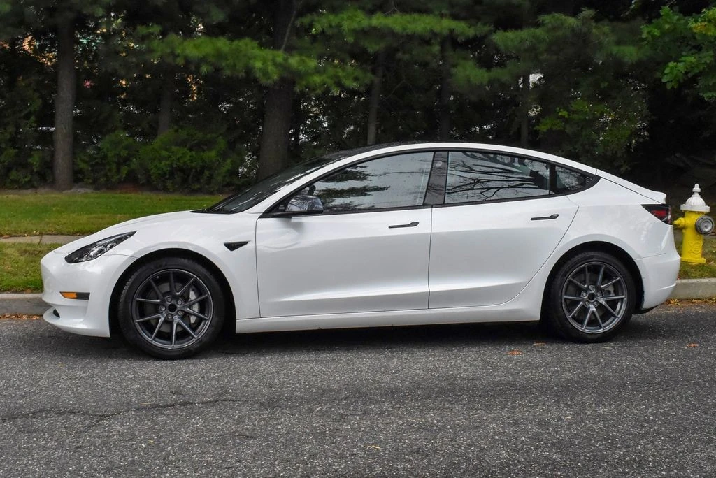 2023 Tesla Model 3 - Image 3 of 21