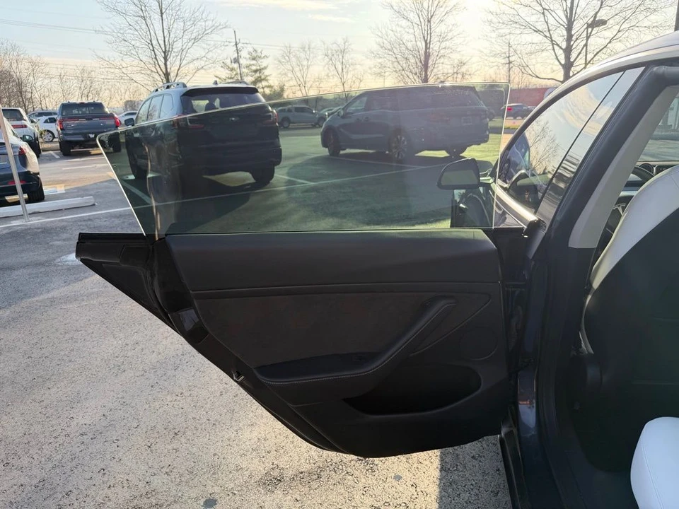 2023 Tesla Model 3 - Image 7 of 13