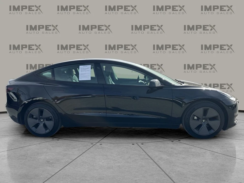 2023 Tesla Model 3 - Image 6 of 12