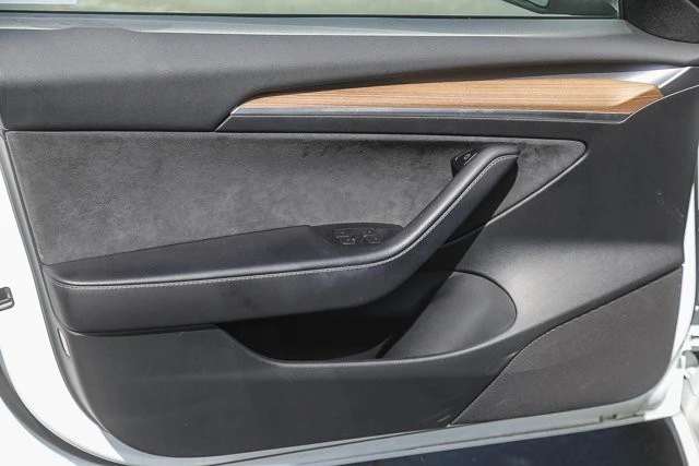2023 Tesla Model 3 - Image 19 of 21