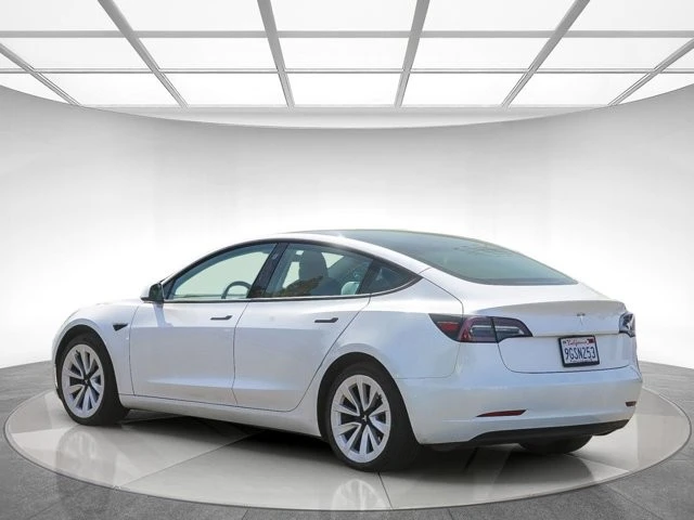 2023 Tesla Model 3 - Image 2 of 19