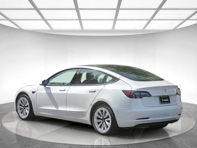 2023 Tesla Model 3 - Image 2 of 21