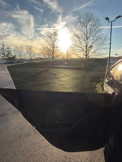 2023 Tesla Model 3 - Image 11 of 18