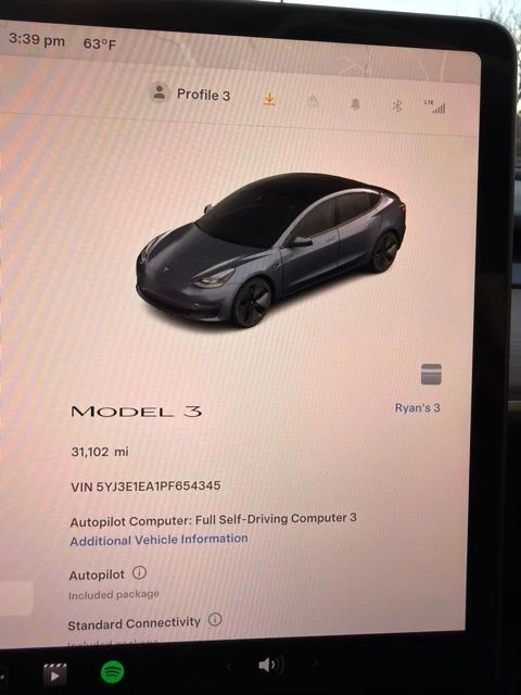 2023 Tesla Model 3 - Image 18 of 18