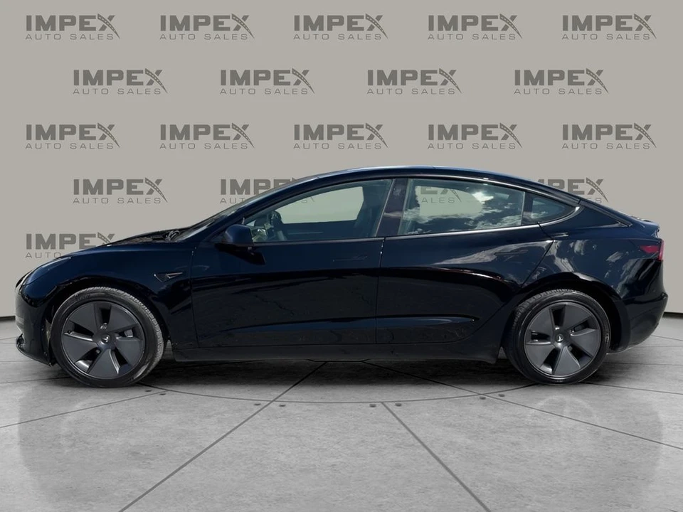 2023 Tesla Model 3 - Image 2 of 21